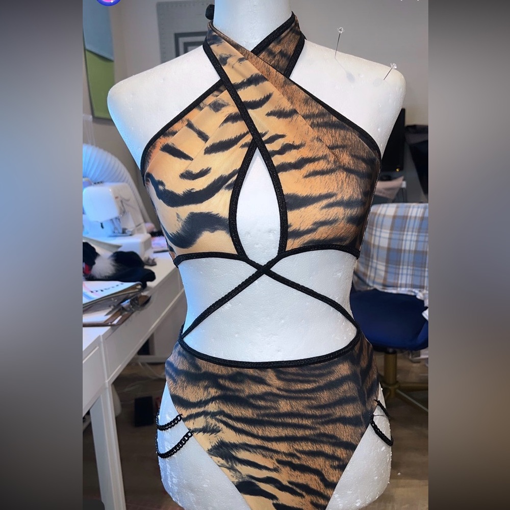 ElectricbyMar Custom Bodysuit with garters and gloves. Size 4-6.